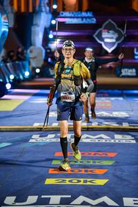 BIB: 6222, 315
                            <button type="button" onclick="openModal(22758194)" class="btn btn-primary btn-sm float-right btn-popup" data-toggle="modal" data-target=".modal-high-quality">
                        <i class="fas fa-shopping-cart"></i> Add to Cart
                    </button>
                                            <button type="button" onclick="isThisMe(22758194, true)" class="btn btn-success btn-sm float-right btn-popup btn-isme hidden" data-toggle="tooltip" data-placement="bottom" title="นี่คือรูปของคุณใช่ไหม คลิกที่นี่เพื่อเอาเข้าอัลบั้ม">
                        <i class="fas fa-plus"></i> Add to album
                    </button>
                    <button type="button" onclick="isThisMe(22758194, false)" class="btn btn-warning btn-sm float-right btn-popup btn-isnotme hidden">
                        <i class="fas fa-ban"></i> Remove from album
                    </button>